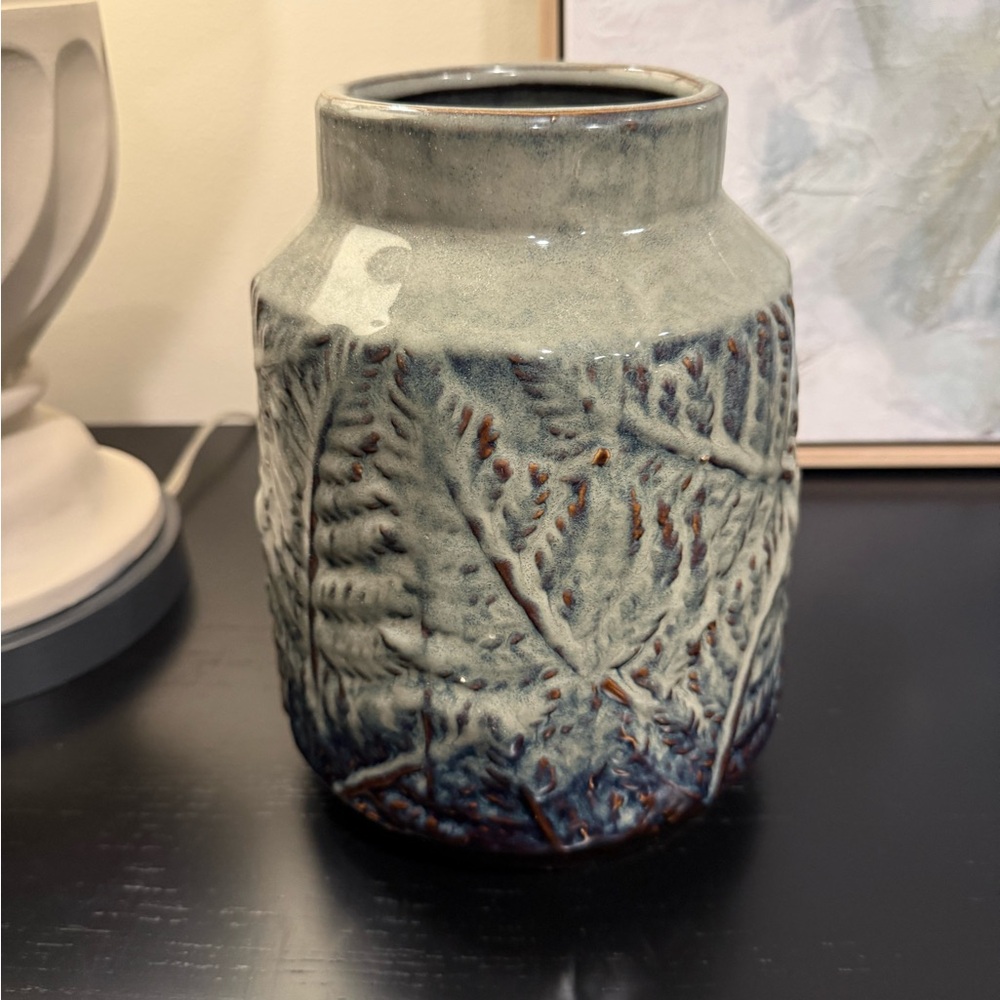 Ceramic Leaf-Relief Decorative Vase in Glazed Gray-Blue